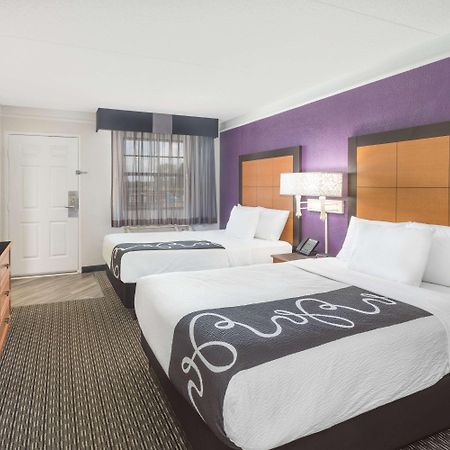 Baymont By Wyndham Greenville Woodruff Rd Экстерьер фото