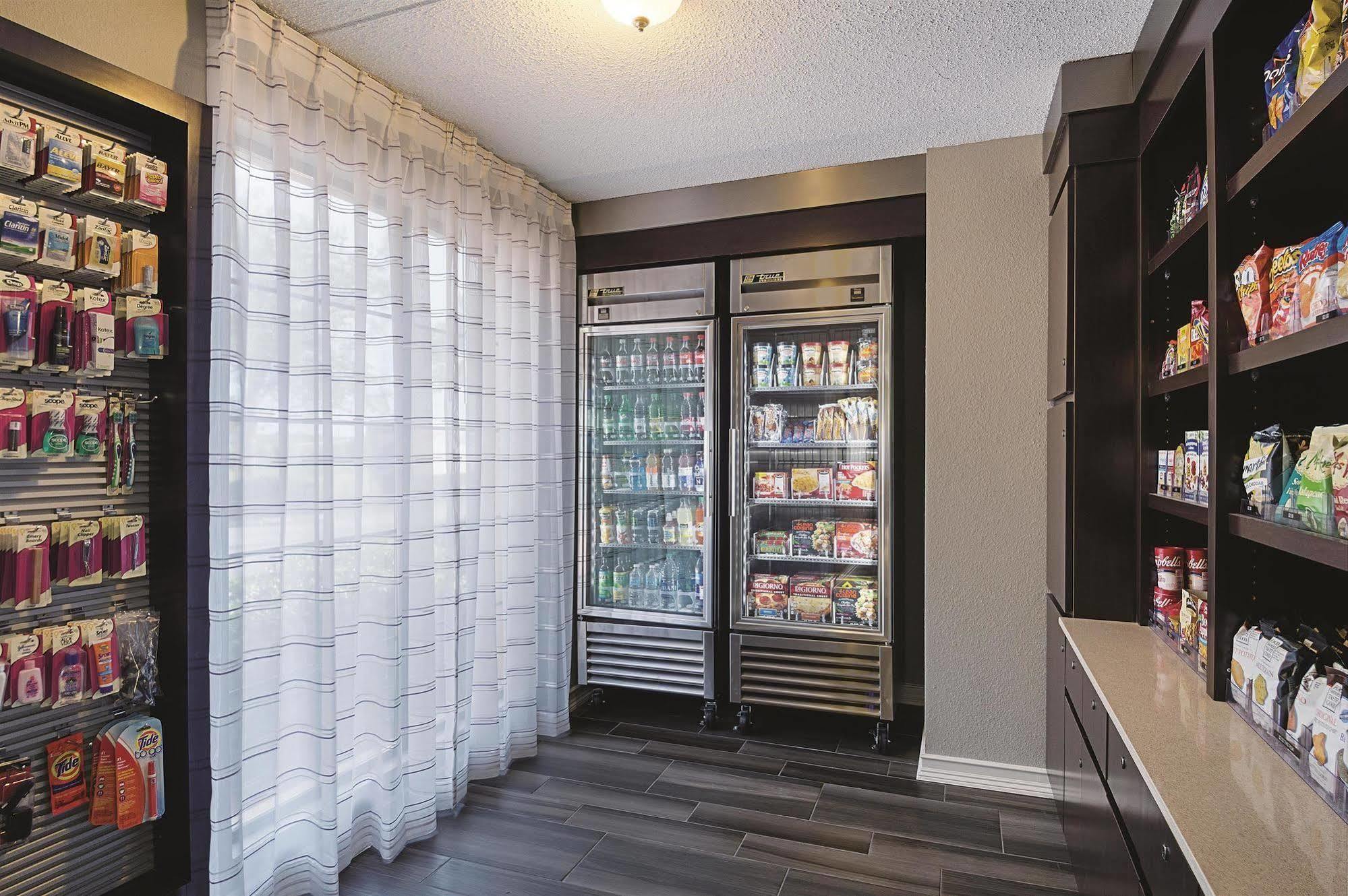 Baymont By Wyndham Greenville Woodruff Rd Экстерьер фото